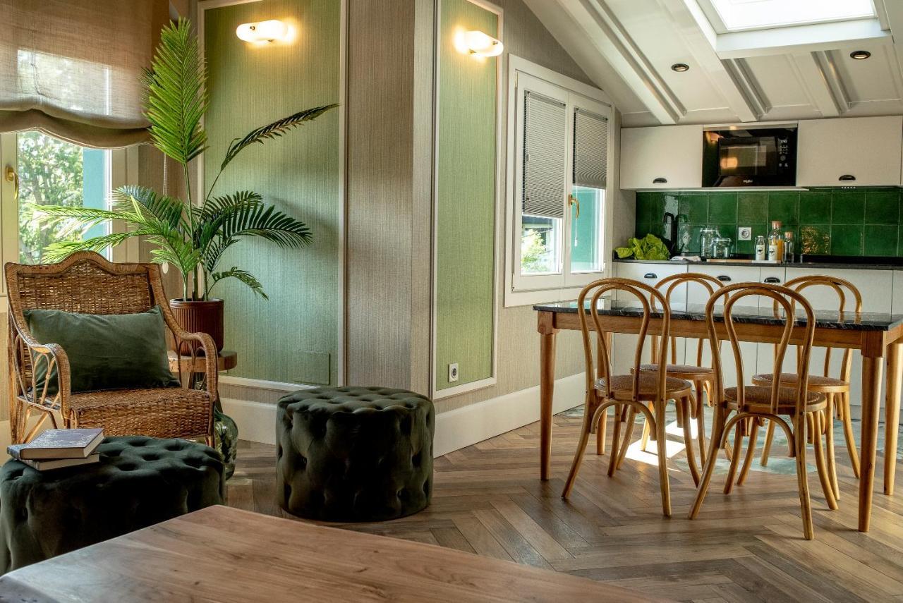 Apartamentos Boutique Fuente Real Comillas Luaran gambar
