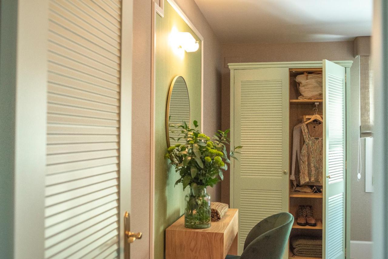 Apartamentos Boutique Fuente Real Comillas Luaran gambar